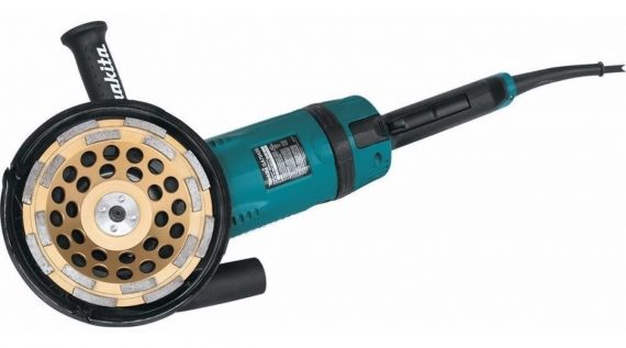 MAKITA GA7040S 2