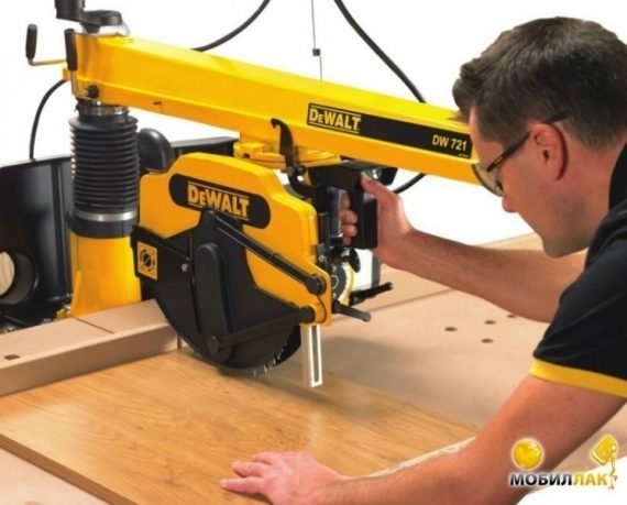 DEWALT DW721 4