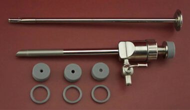 Magnetic flap seal  5