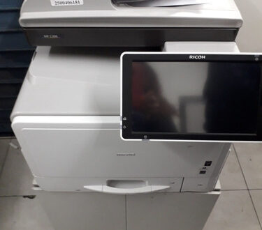 RICOH Fotocopiadora Ricoh Mpc 306 Color De Mesa